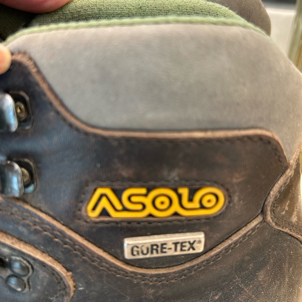 Asolo Gore-Tex Boots - Dark Brown Leather, Olive Insulated Liner, Sz 8.5 - Picture 8 of 13